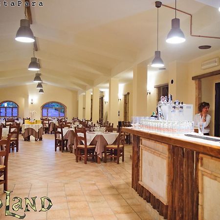 Il Redentore Bed & Breakfast ร็อกกา ดิ ปาปา ภายนอก รูปภาพ