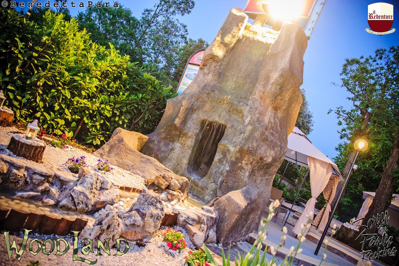 Il Redentore Bed & Breakfast ร็อกกา ดิ ปาปา ภายนอก รูปภาพ